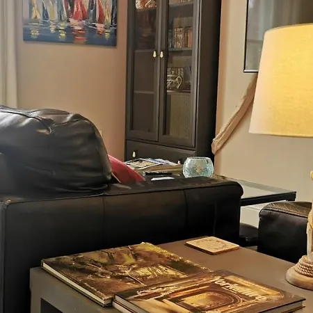 Apartman Flat 12 Sebastian Court - 2 Beds With A Four Poster Scarborough